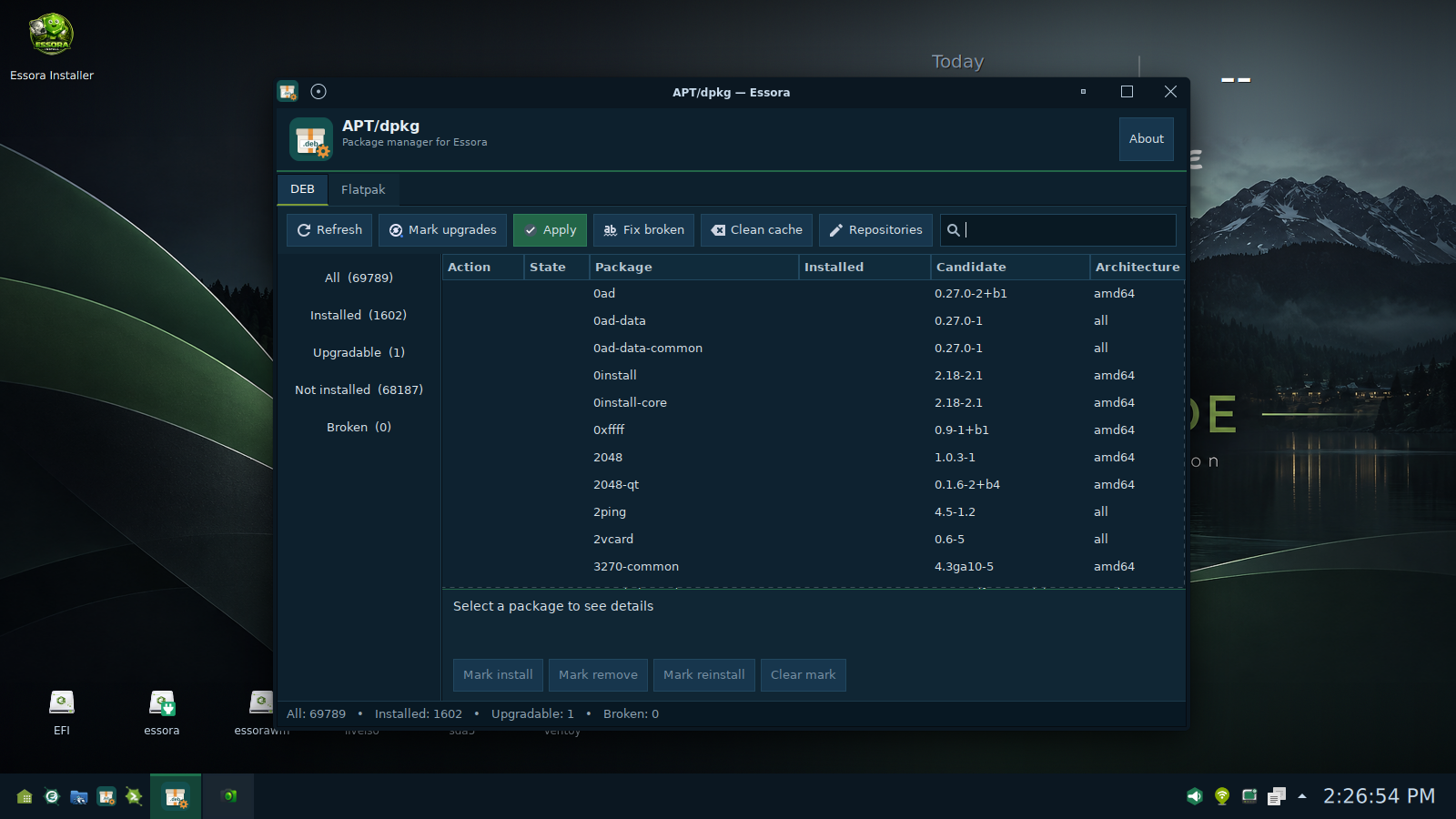 Essora APT/dpkg software manager on SonicDE, with installed and available packages and a Flatpak tab